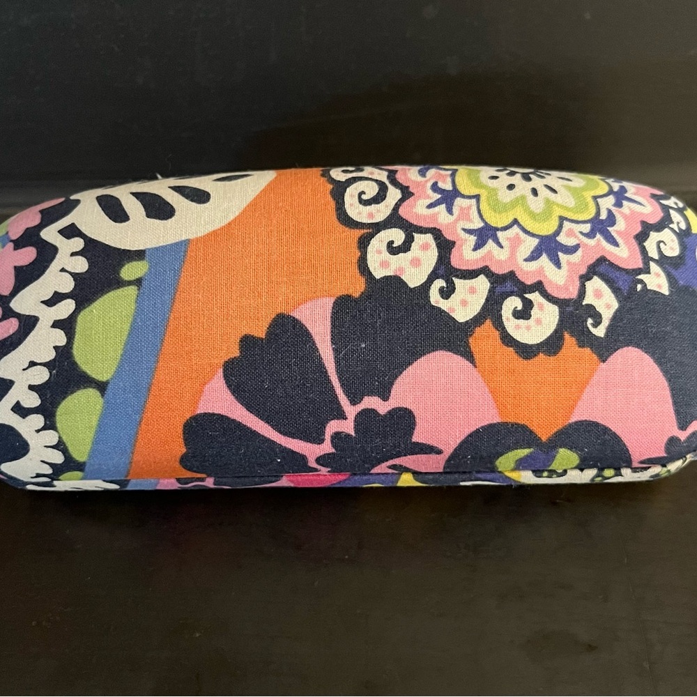 Colorful Vera Bradley Floral Clamshell Sunglass Eyeglass Case